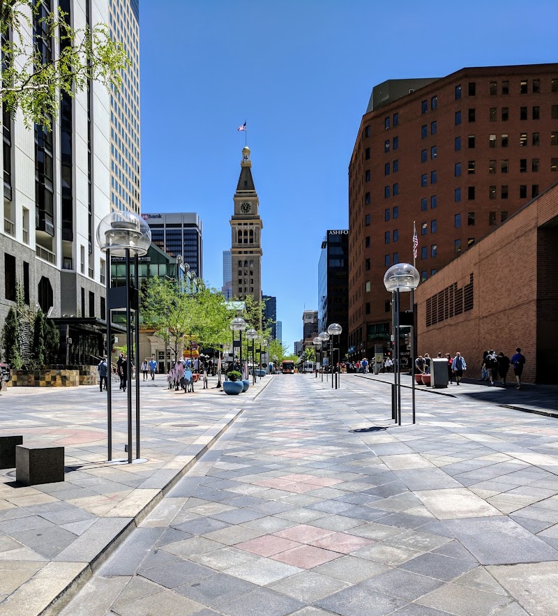 16th Street Mall & Skyline Views