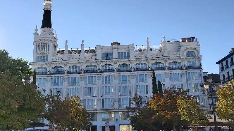 Barrio de Las Letras & Retiro Park Walk