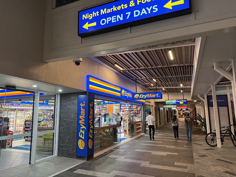 Cairns Night Markets & Esplanade Evening Walk