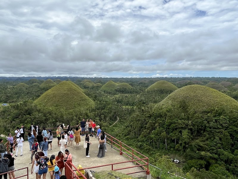Chocolate Hills Viewpoint Visit