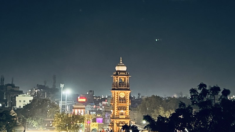 Ghanta Ghar (Clock Tower) & Sardar Market