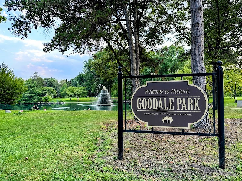 Goodale Park Walk & Photography