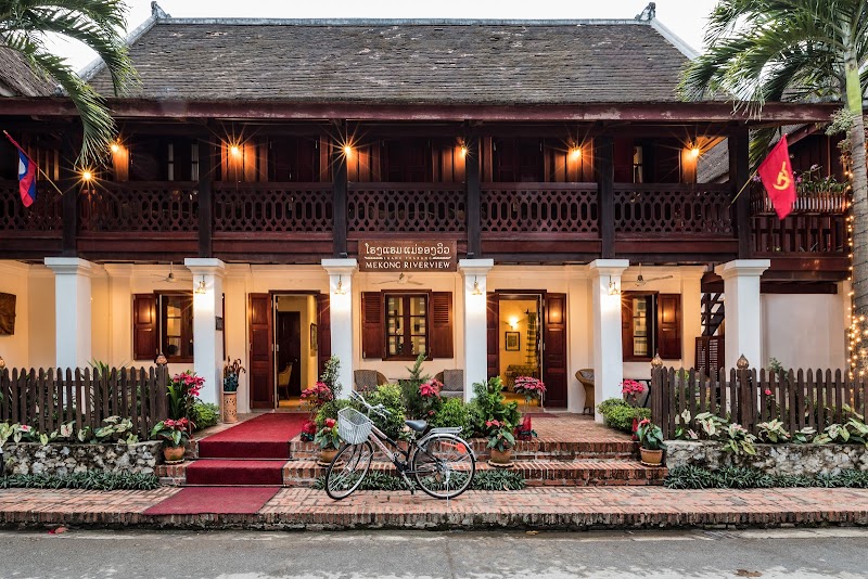 Mekong Riverside Walk