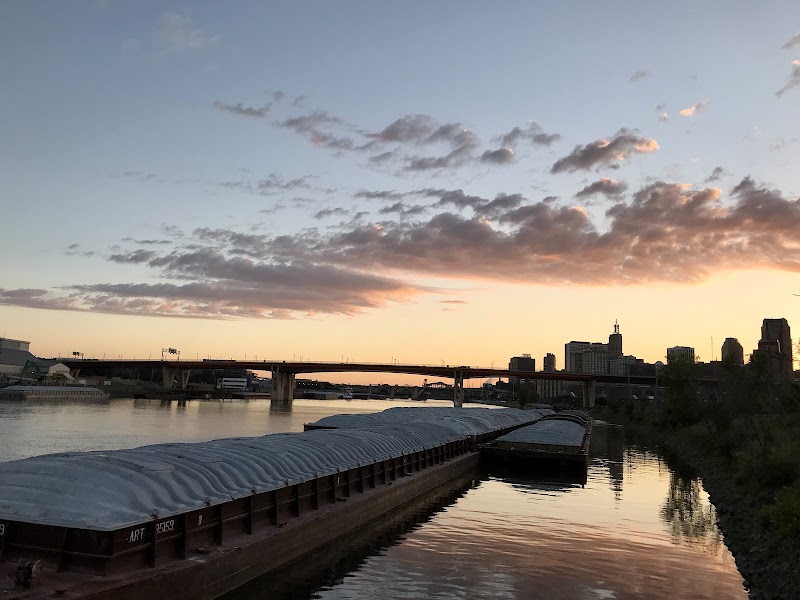Mississippi Riverfront Walk (Lower Landing Park to Raspberry Island)
