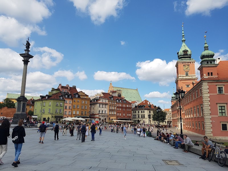 Royal Castle and Castle Square