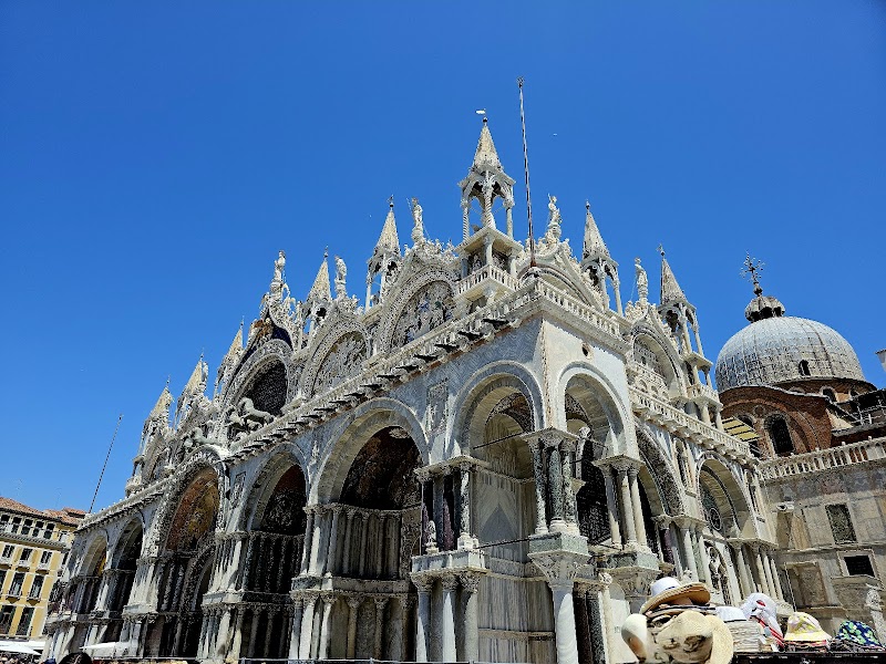 St. Mark's Basilica & Doge's Palace