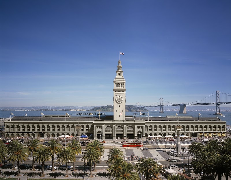 Walk the Embarcadero & Ferry Building Marketplace
